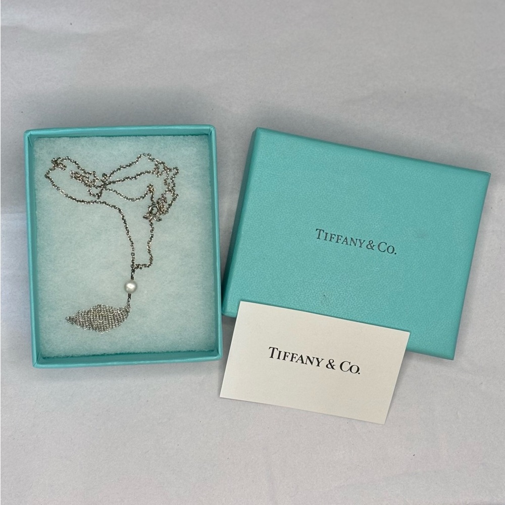 Tiffany & Co. Elsa Peretti mesh tassel pendant with pearl